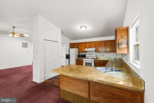 130 GREEN ST, Locust Grove, VA 22508