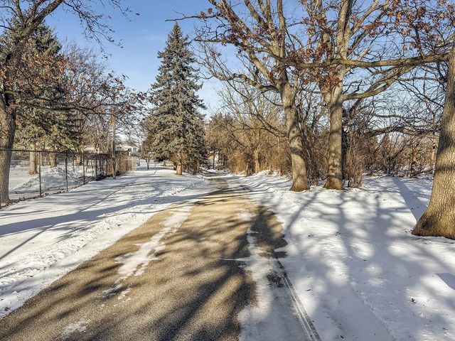 3199 HUMBOLDT ROAD, Green Bay, WI 54311