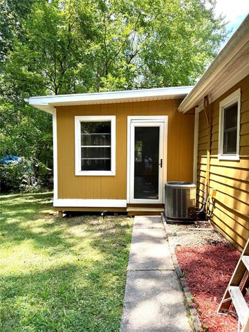 6832 Delta Lake Drive, Charlotte, NC 28215