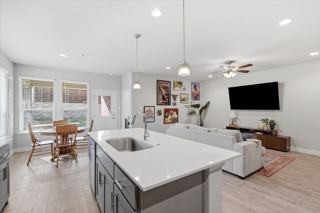 141 Medina Lane, Rhome, TX 76078