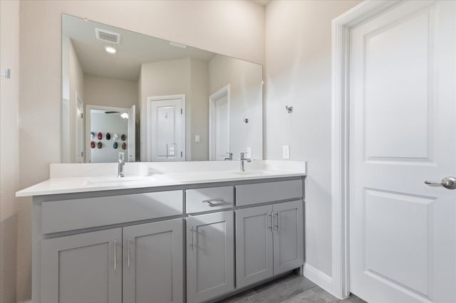 141 Medina Lane, Rhome, TX 76078