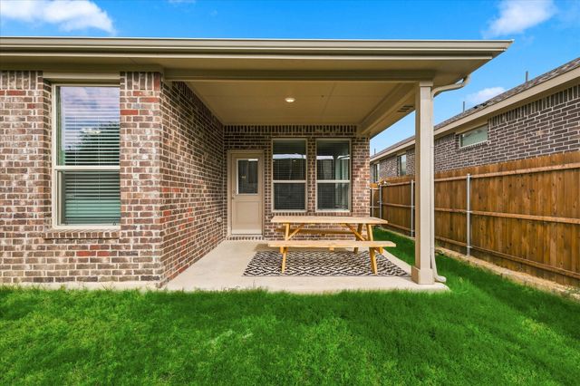 141 Medina Lane, Rhome, TX 76078