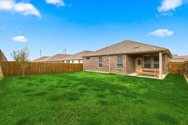 141 Medina Lane, Rhome, TX 76078