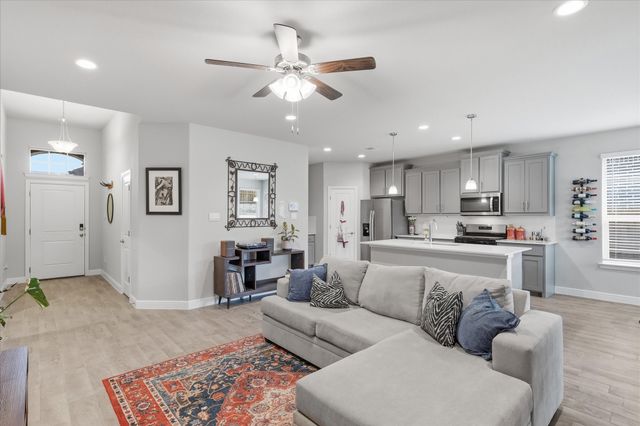 141 Medina Lane, Rhome, TX 76078