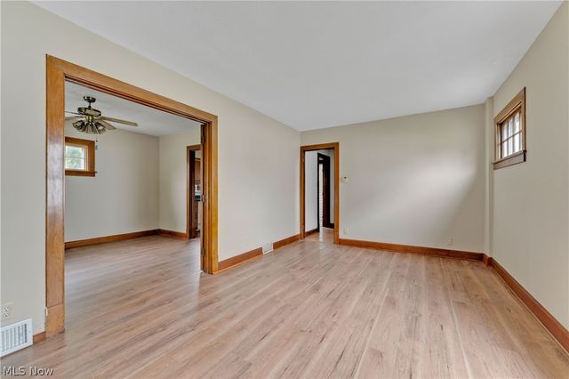 486 7th Street, Struthers, OH 44471