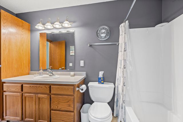 723 Florida Street SW, Lonsdale, MN 55046