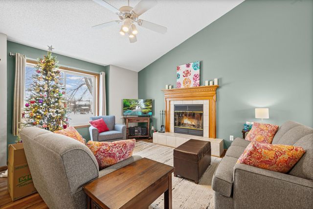 723 Florida Street SW, Lonsdale, MN 55046