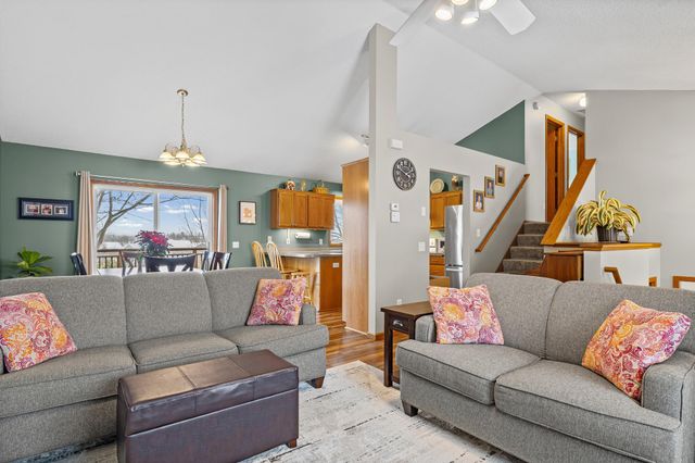 723 Florida Street SW, Lonsdale, MN 55046