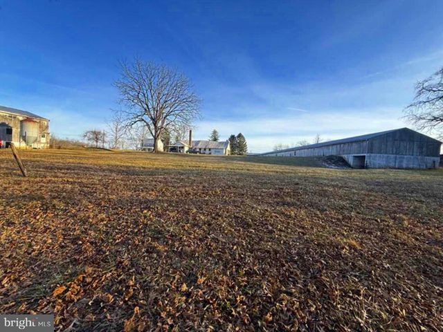 2152 RITNER HWY, Carlisle, PA 17015