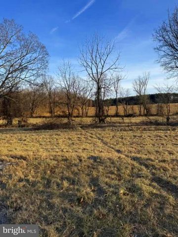 2152 RITNER HWY, Carlisle, PA 17015