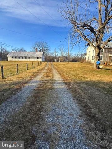 2152 RITNER HWY, Carlisle, PA 17015