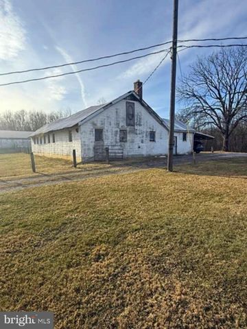 2152 RITNER HWY, Carlisle, PA 17015
