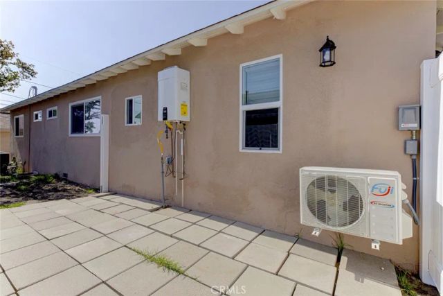 10935 Nassau Avenue, Sunland, CA 91040