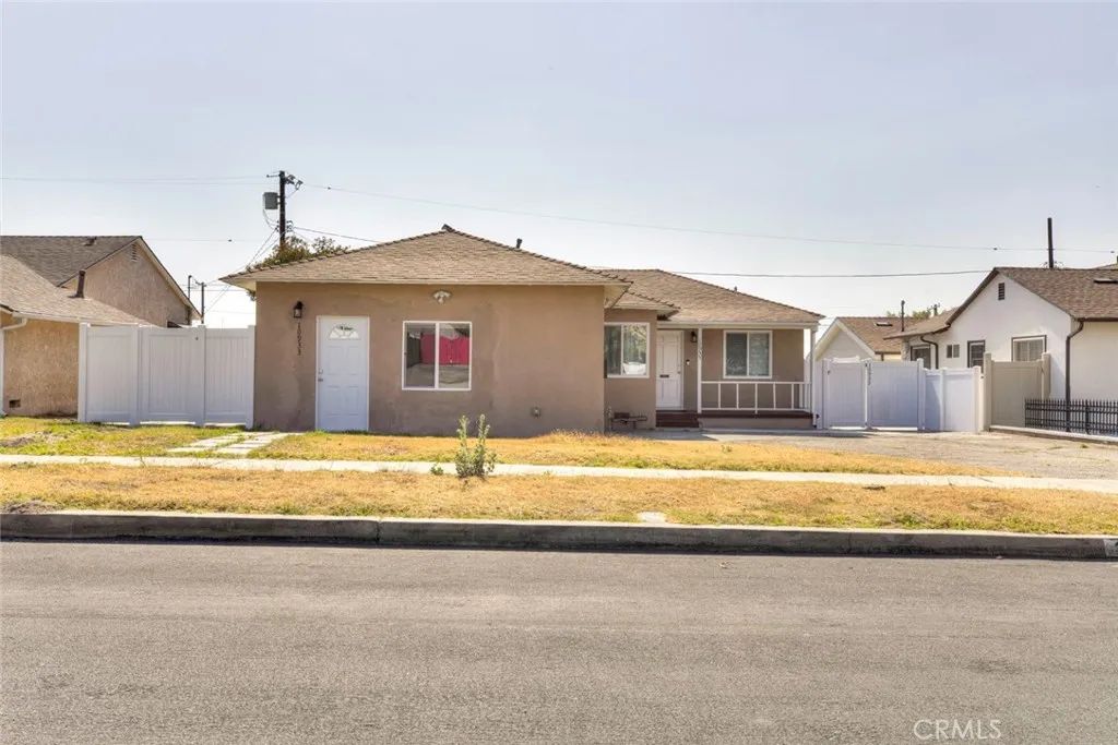 10935 Nassau Avenue, Sunland, CA 91040