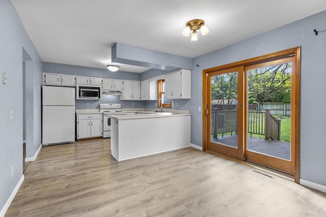 3110 Clove Drive, Madison, WI 53704