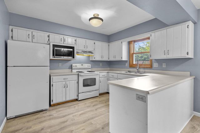 3110 Clove Drive, Madison, WI 53704
