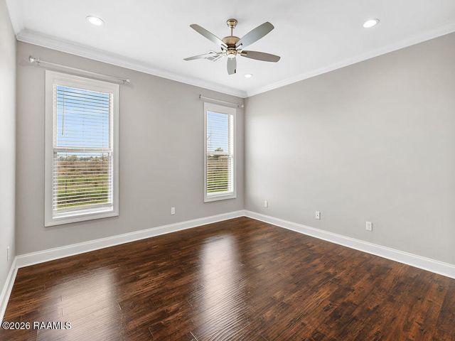 100 Spanish Oak Drive, Carencro, LA 70520