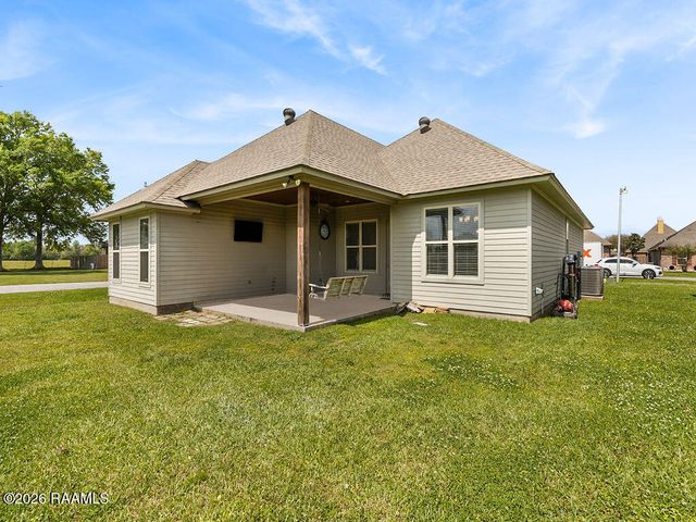 100 Spanish Oak Drive, Carencro, LA 70520