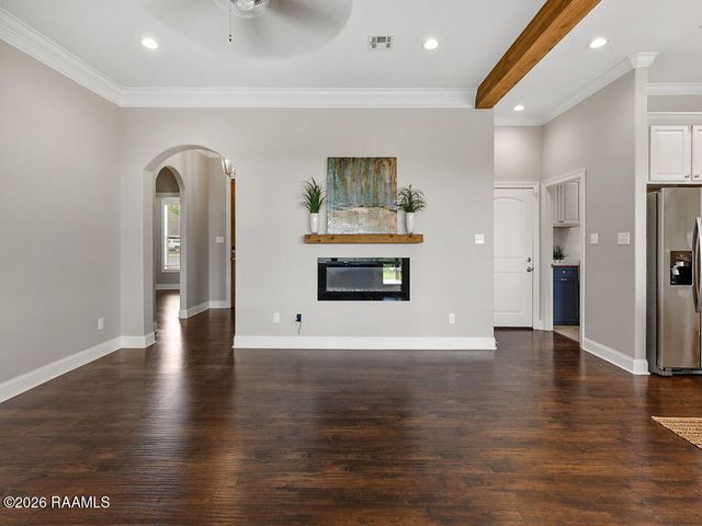 100 Spanish Oak Drive, Carencro, LA 70520