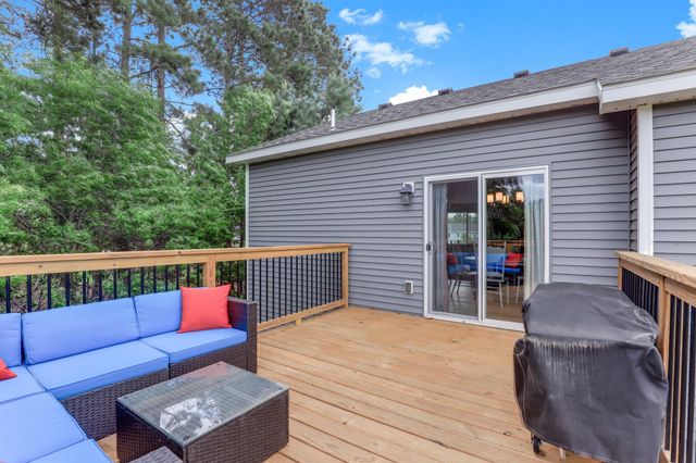 1522 35th Avenue SW, Cambridge, MN 55008