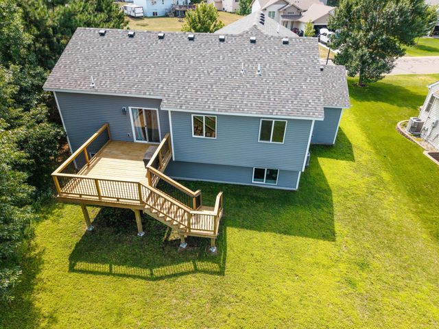 1522 35th Avenue SW, Cambridge, MN 55008