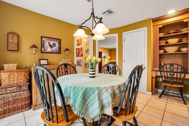 23 Fredric Lane, Mansfield, MA 02048
