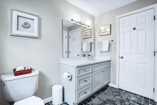 23 Fredric Lane, Mansfield, MA 02048