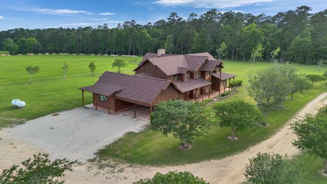 325 Forest Service 217 Road, Shepherd, TX 77371