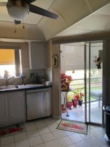 3755 Via Poinciana 203, Lake Worth, FL 33467