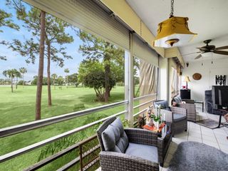 3755 Via Poinciana 203, Lake Worth, FL 33467