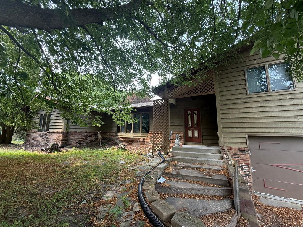 6720 Lake Elmo Avenue N, Grant, MN 55082
