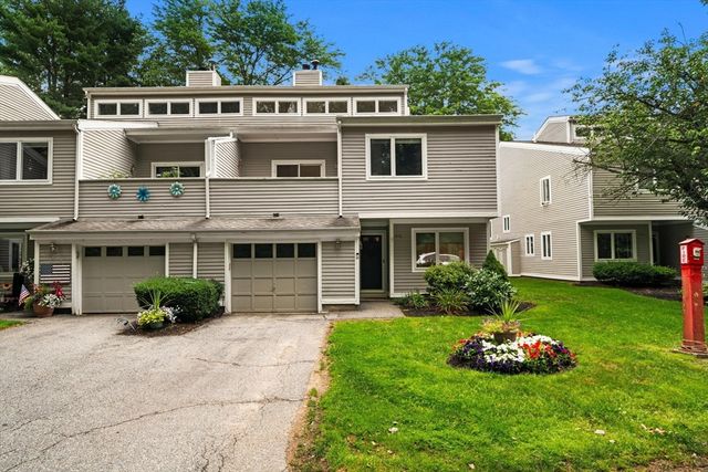 406 Pine Brook Dr 406, Peabody, MA 01960