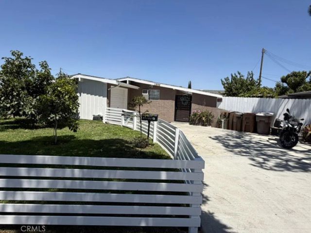 11892 Nearing, Anaheim, CA 92804