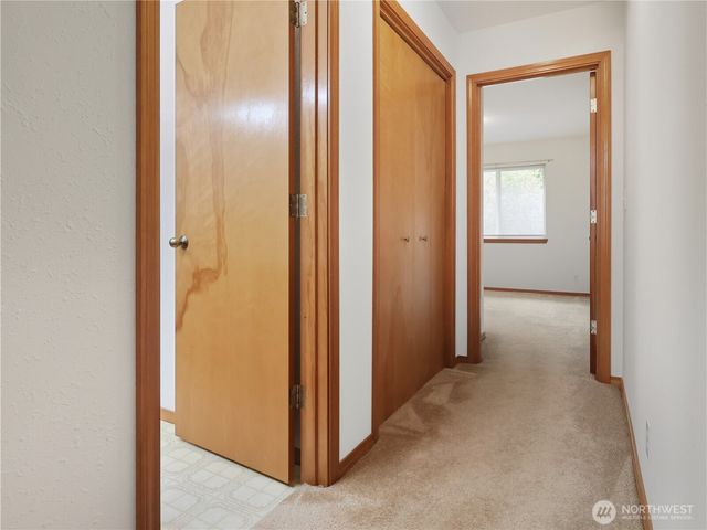 260 Dolphin Avenue NE, Ocean Shores, WA 98569