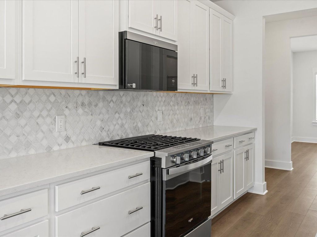 Image 13 of property listing at 353 Calm Water Way, Summerville, SC 29486