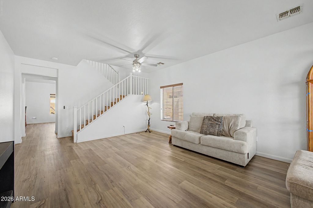 13784 W COUNTRY GABLES Drive, Surprise, AZ 85379 — photo 3