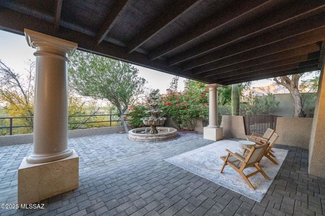 5775 N Campbell Avenue, Tucson, AZ 85718