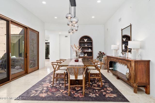 5775 N Campbell Avenue, Tucson, AZ 85718