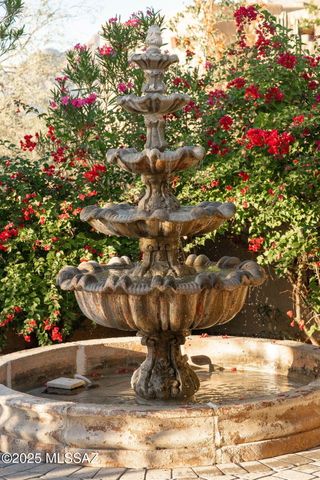 5775 N Campbell Avenue, Tucson, AZ 85718