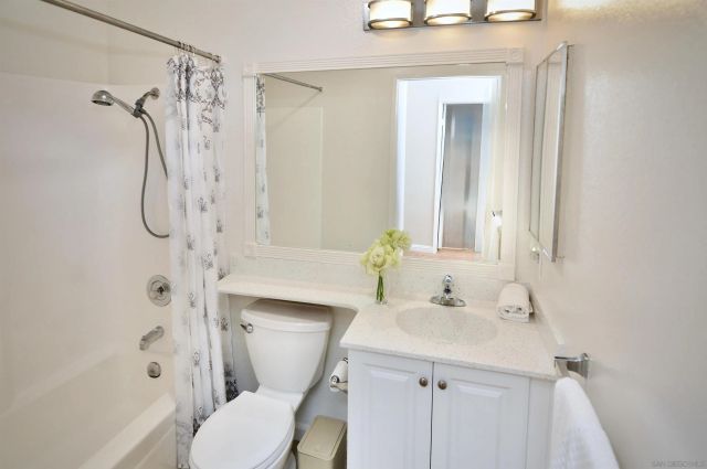 8026 Linda Vista Rd 1N, San Diego, CA 92111