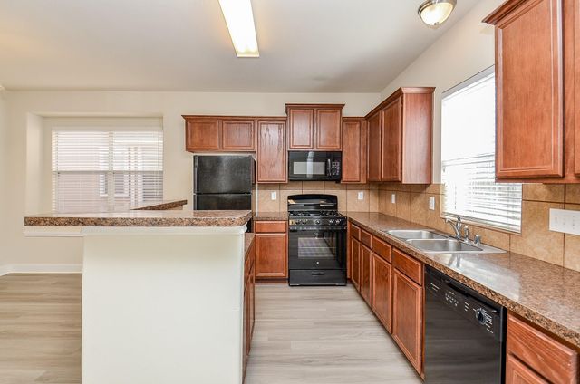 3747 W Ashford Villa, Houston, TX 77082