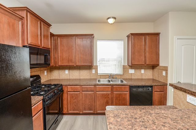 3747 W Ashford Villa, Houston, TX 77082