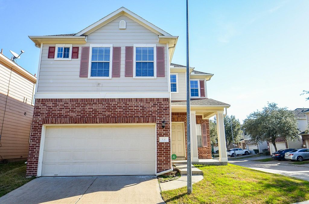 3747 W Ashford Villa, Houston, TX 77082