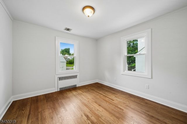 69 Broad St, Summit City, NJ 07901