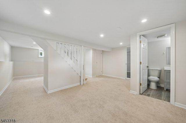 69 Broad St, Summit City, NJ 07901