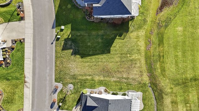 7916 S Parway Ln, Cheney, WA 99004