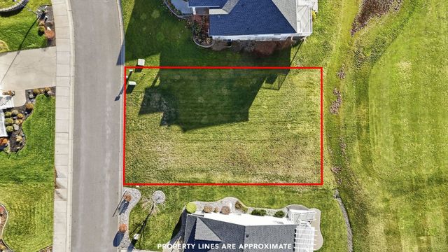 7916 S Parway Ln, Cheney, WA 99004