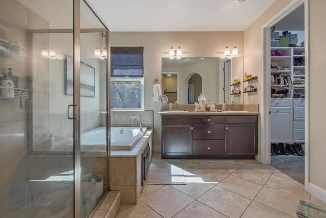 11337 N Cherry Sage Avenue, Fresno, CA 93730