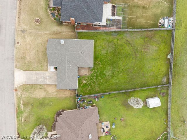 6900 Red Bud Drive, Fort Smith, AR 72916