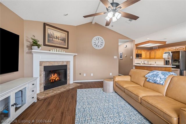 6900 Red Bud Drive, Fort Smith, AR 72916